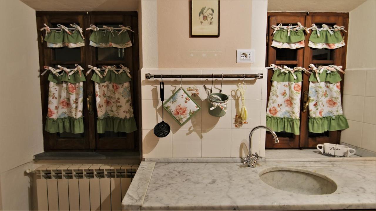 Villa La Casina Dei Cuori Di Nonna Miglia à Pallerone Extérieur photo