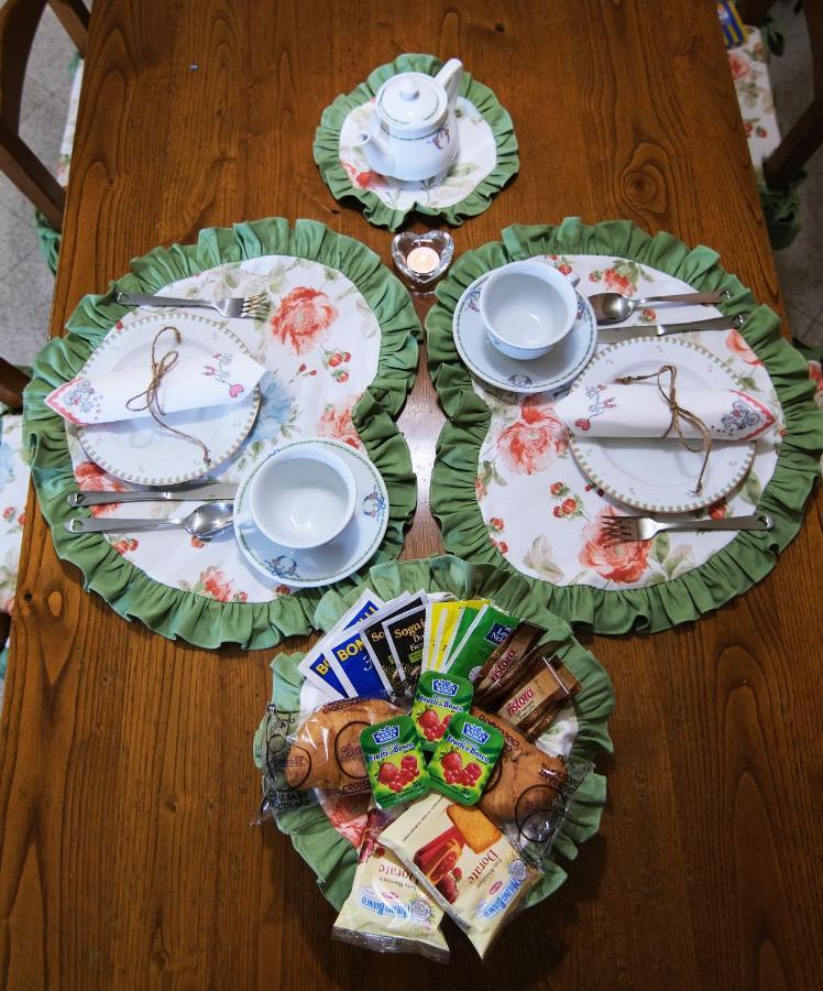 Villa La Casina Dei Cuori Di Nonna Miglia à Pallerone Extérieur photo