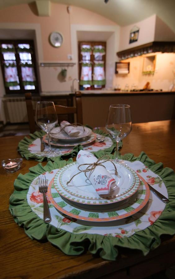 Villa La Casina Dei Cuori Di Nonna Miglia à Pallerone Extérieur photo